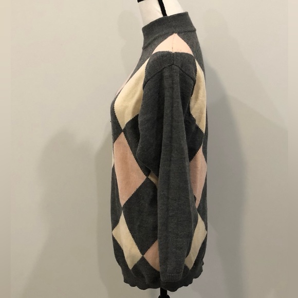 Liz Claiborne Wool Argyle Sweater - Picture 2 of 3